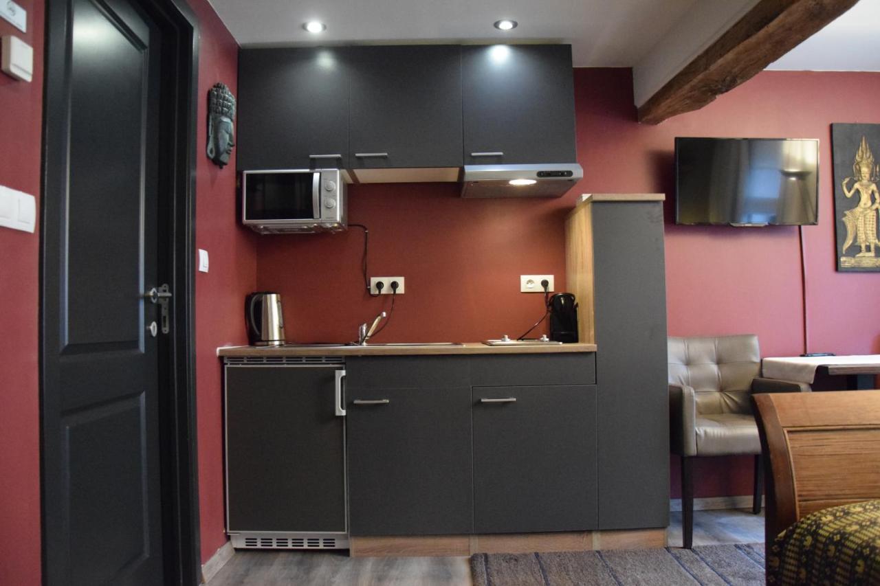 Studio Frodo En Zazou Maaseik Exteriér fotografie