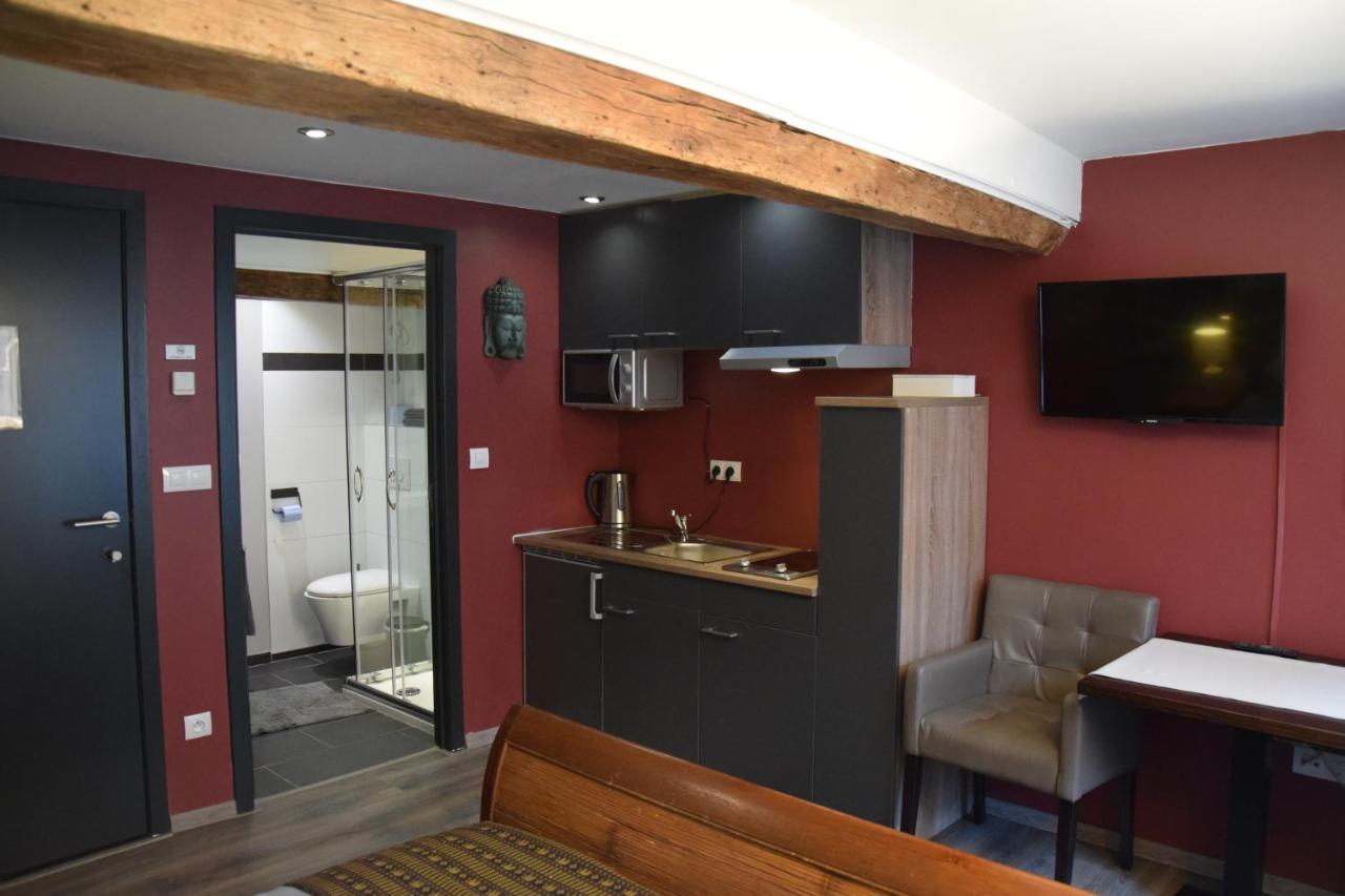 Studio Frodo En Zazou Maaseik Exteriér fotografie